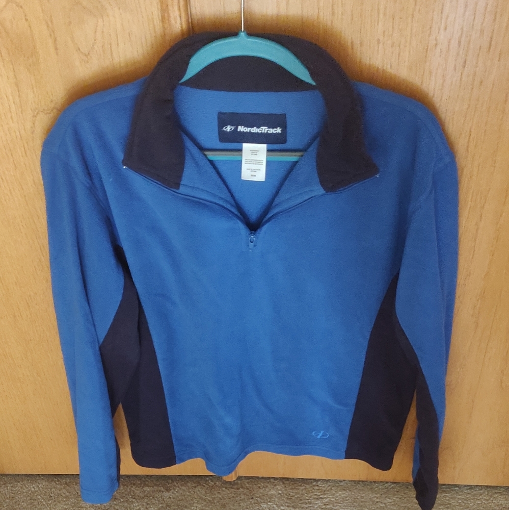 NordicTrack quarter zip for men M